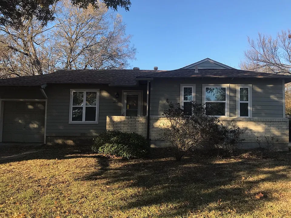 2139 Centerville Rd