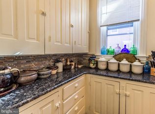 12 6th Ave, Roebling, NJ 08554