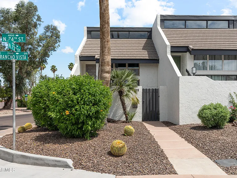 7302 E Rancho Vista Dr — Photo 17