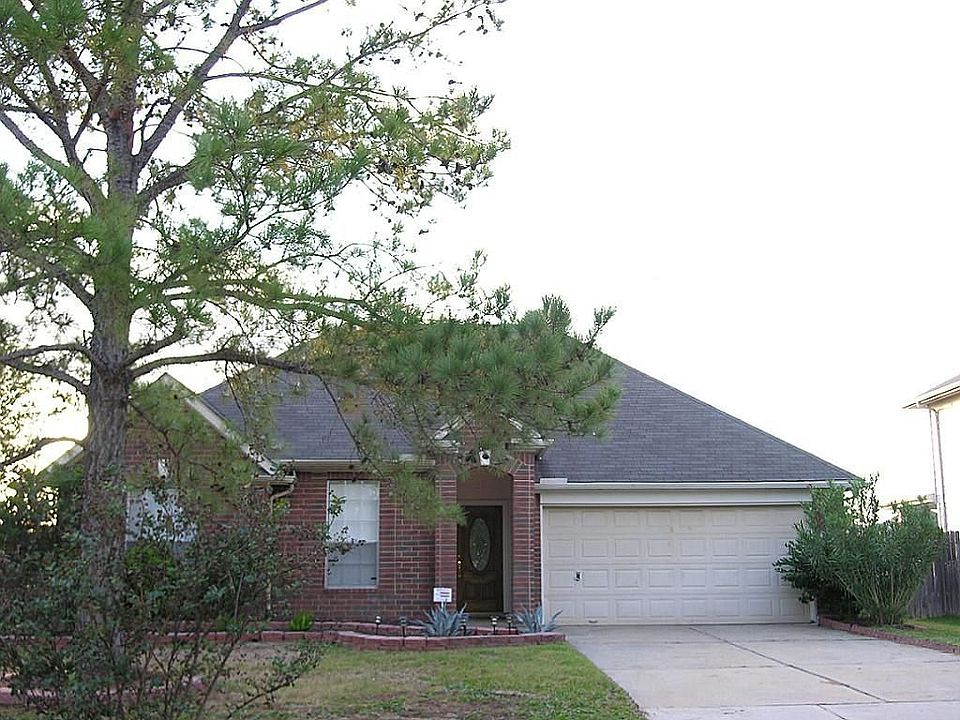 1st image of 6031 Chatham Woods Dr