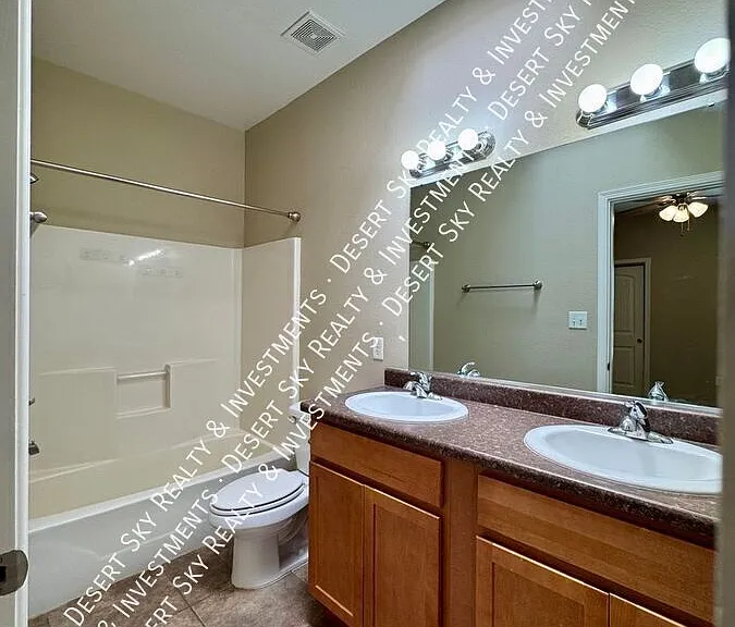 169 Oban Ct — Photo 13