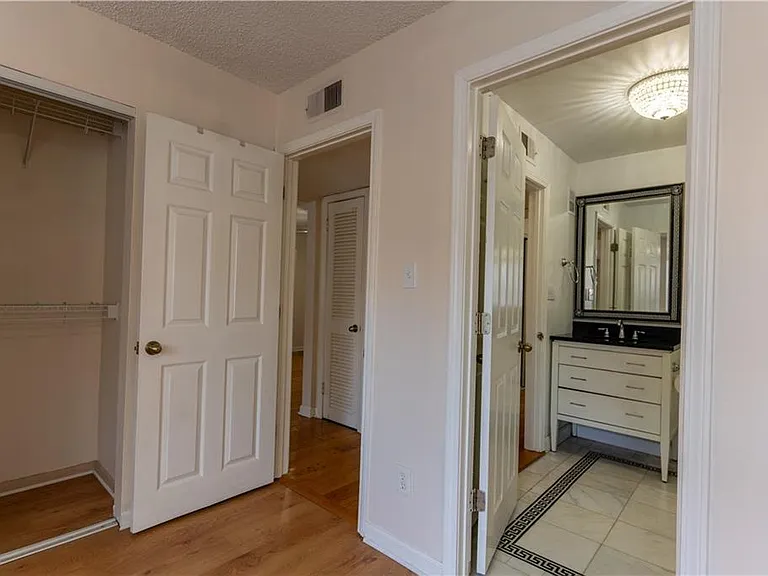 4266 Roswell Rd NE #K2 — Photo 7