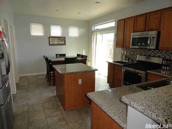 5th image of 3208 Ogden Ln