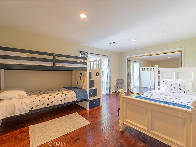 3259 Malcolm Ave — Photo 33