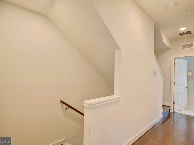 8078 Tribeca St — Photo 22