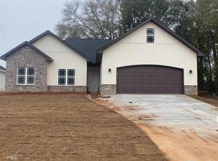 205 Dennard Dr, Perry, GA 31069