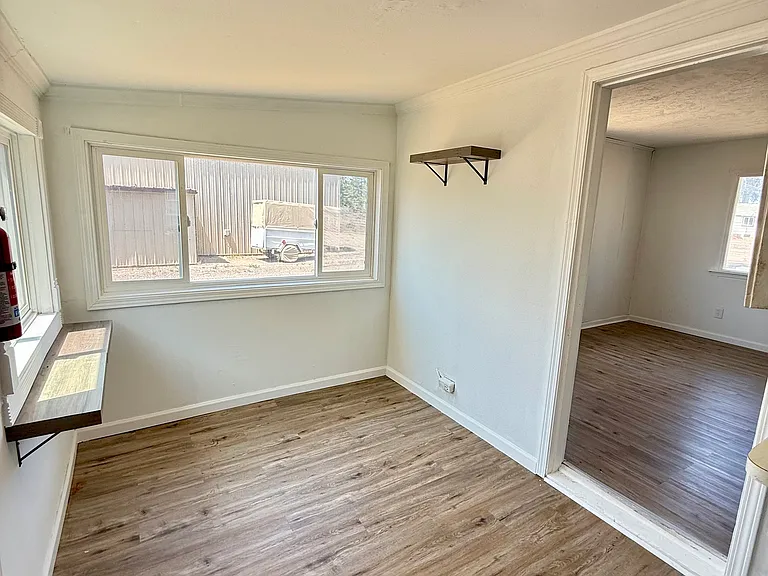 1164 Gem Ave — Photo 7