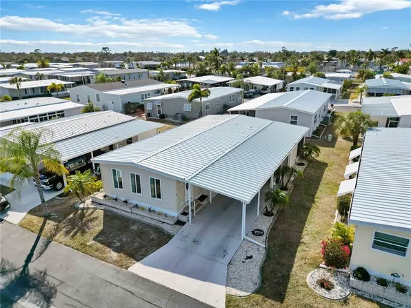 5 N Flora Vista St, Englewood, FL 34223