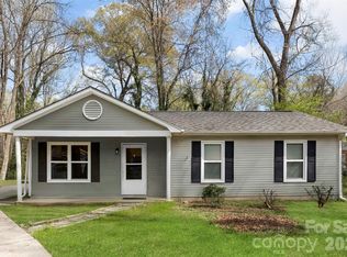 5307 Dawndeer Ln, Charlotte, NC 28212