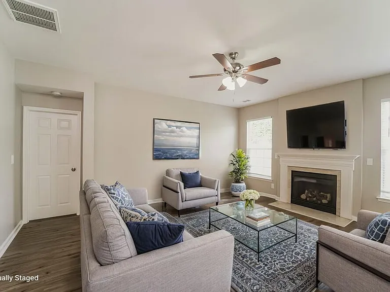 16826 Macanthra Dr — Photo 5
