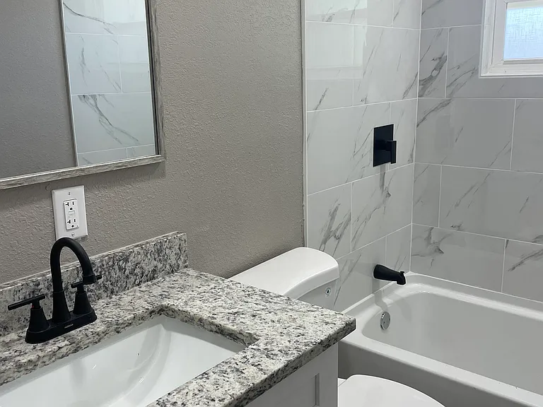 27094 Fernery Ave — Photo 2
