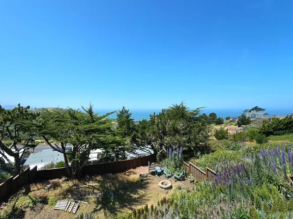 552 Heathcliff Dr, Pacifica, CA 94044