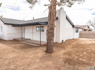 206 W Buena Vista St, Roswell, NM 88203