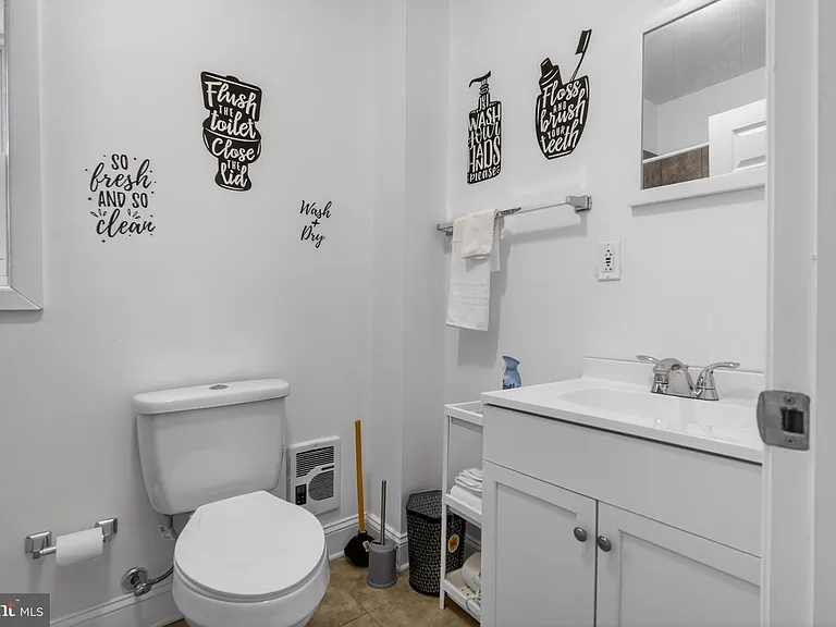 3138 W Allegheny Ave #B — Photo 10