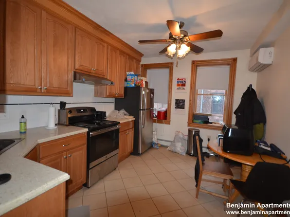 48 Garden St, Boston, MA