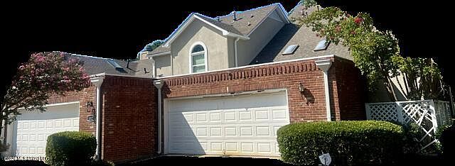 1st image of 1020 Bayridge Dr
