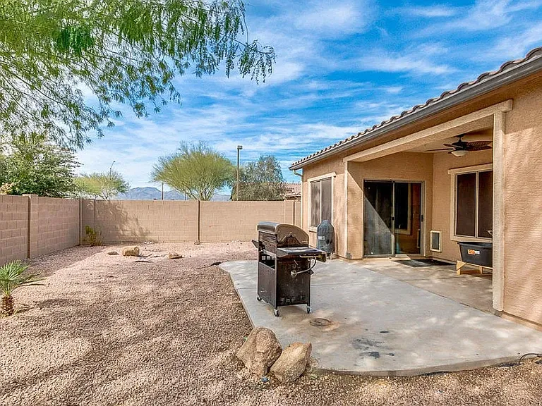 16283 W Desert Mirage Dr — Photo 9