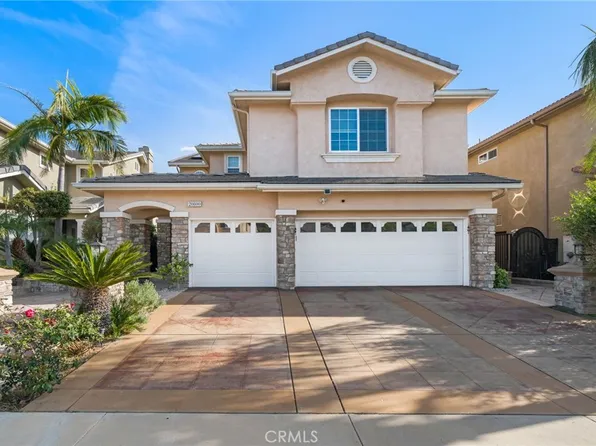 20800 Campania Ln, Northridge, CA 91326