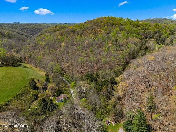 2nd image of Greever Hollow Rd