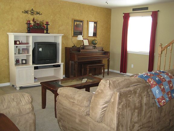 Living Room-Venetian Plaster