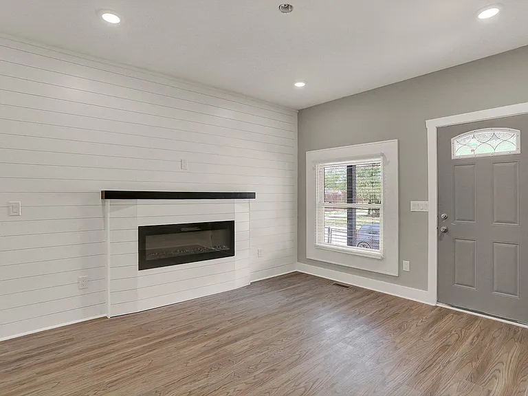 1117 E Naomi St #1119 — Photo 4