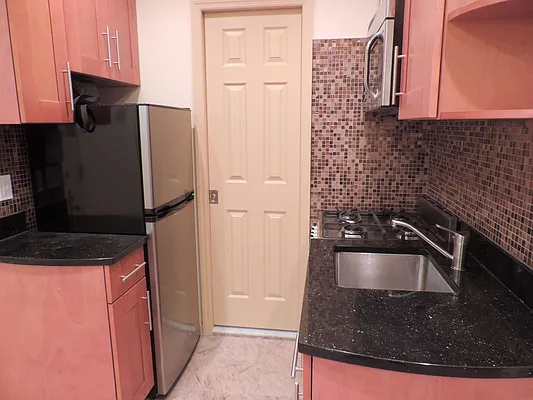 Rented by J Misrahi Realty Corp | media 26