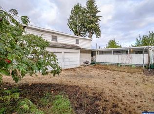 1073 W Vine St, Lebanon, OR 97355