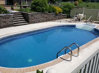 5507 Pine Rd, Thomasville, PA 17364