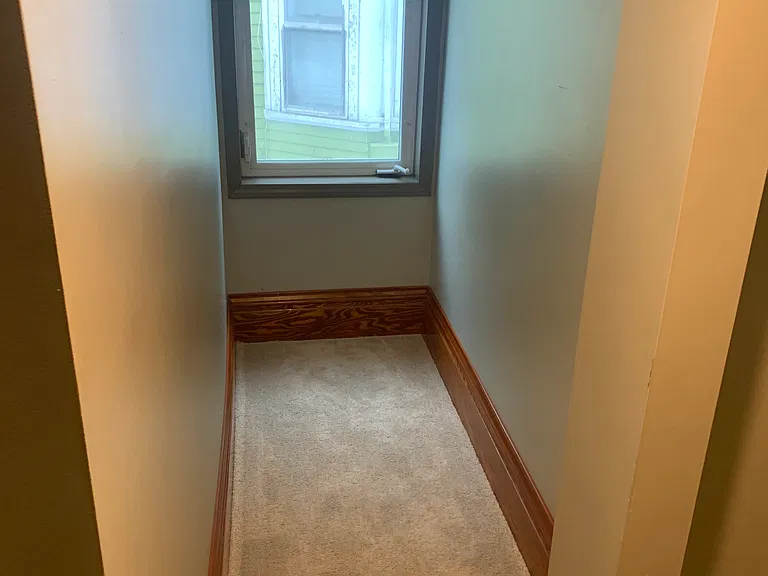 Additional room (L Shaped)