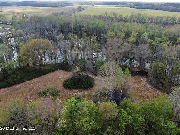 4th image of 350 Miller Rd