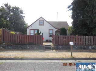 1520 W 5th St, Port Angeles, WA