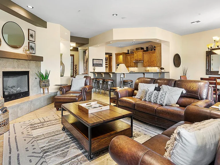 27000 N Alma School Pkwy #1016 — Photo 9