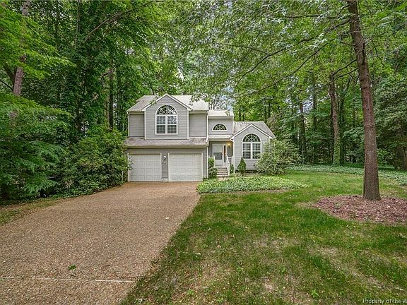 3rd image of 102 Granite Pl