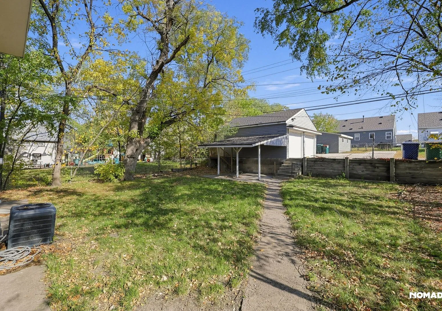 Spacious 5BR House in Minneapolis — Photo 4