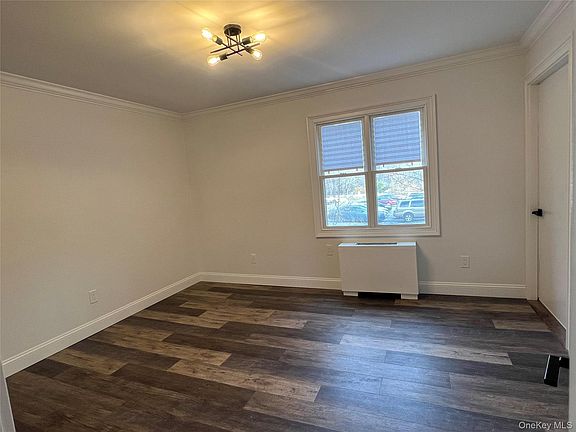 5th image of 10 Wild Oaks Rd #122