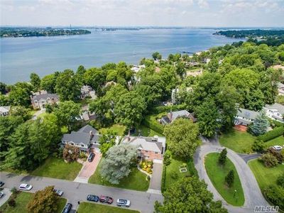 36 Bayside Dr, Great Neck, NY, 11023
