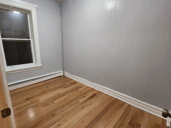 111 Baldwin Avenue image 5 of 5