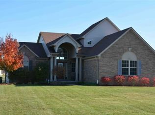 1515 Baypointe Cir, Grand Blanc, MI 48439