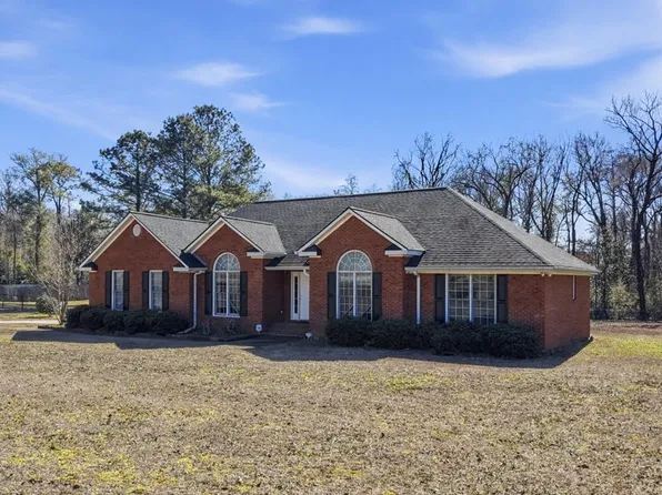 104 Johns Dr, Leesburg, GA 31763