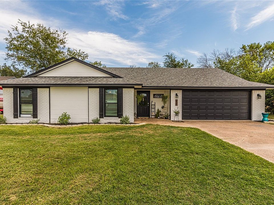 1st image of 231 Maywood Dr