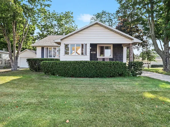 408 N Lewis St, Ludington, MI 49431