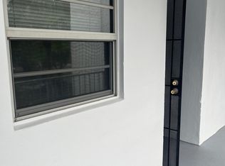 9441 Live Oak Ter #307, Fort Lauderdale, FL 33312