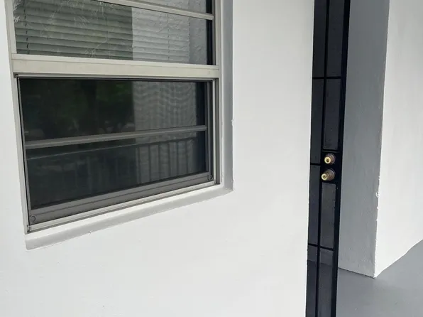 9441 Live Oak Ter #307, Fort Lauderdale, FL 33312