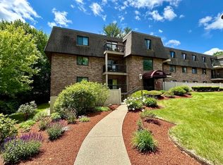 59 School St APT A-14, Northborough, MA 01532