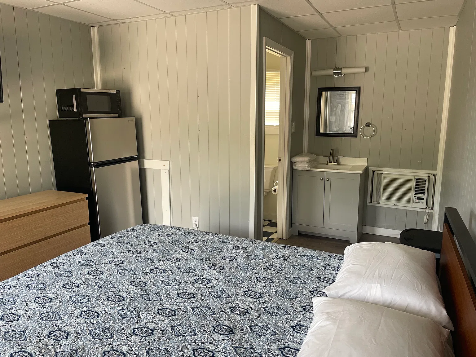 1 bed, 176 sqft, $1,000 — Photo 1