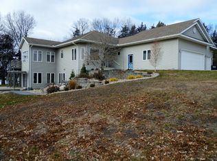 46274 Cedar Tree Ln, Cleveland, MN 56017