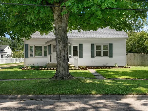 125 W Fancy St, Blanchester, OH 45107