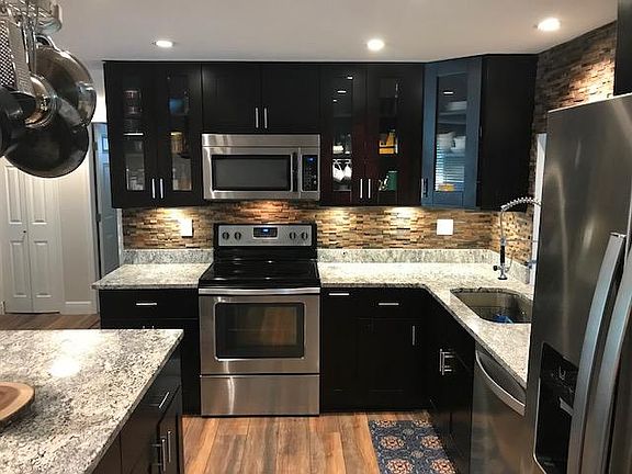 Beautiful Granite Counters throughout.