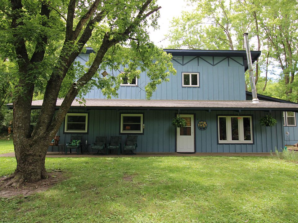 1st image of 835 230th St