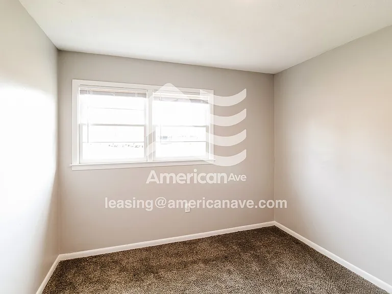 1678182_012_wm_-_bedroom_13484784.jpg
